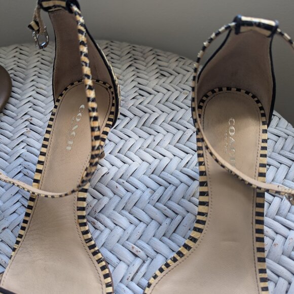 Coach stripe kitten heel sandal - Picture 2 of 6